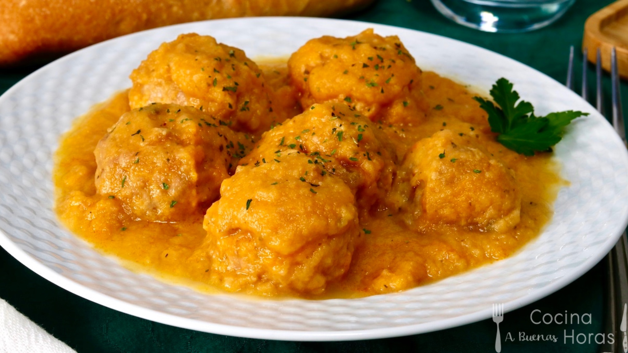 Albóndigas en Salsa Española
