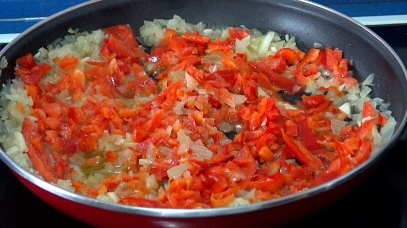 bacalao con tomate verduras