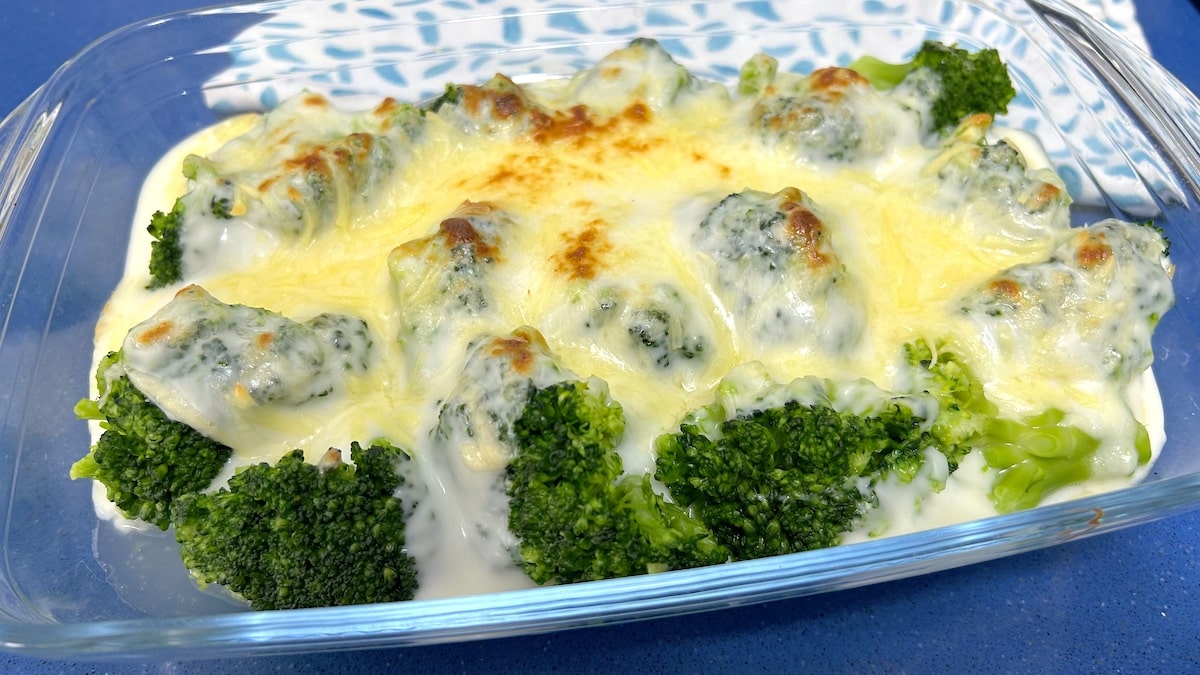 como hacer brocoli al horno con bechamel