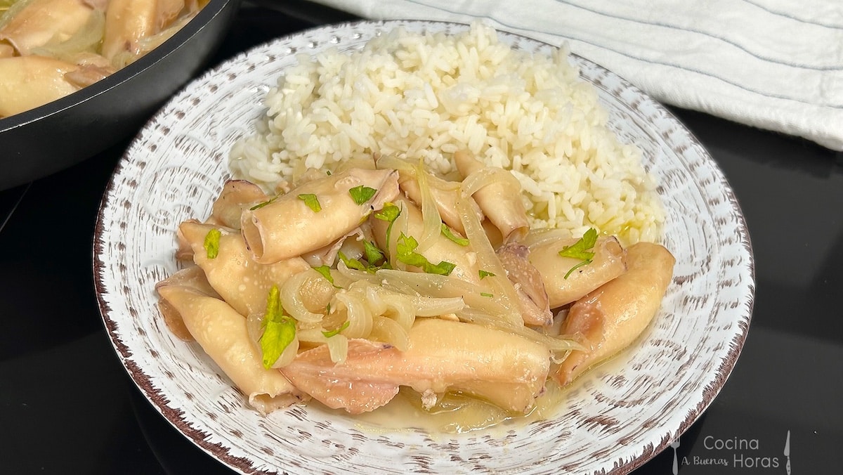 como hacer chipirones encebollados